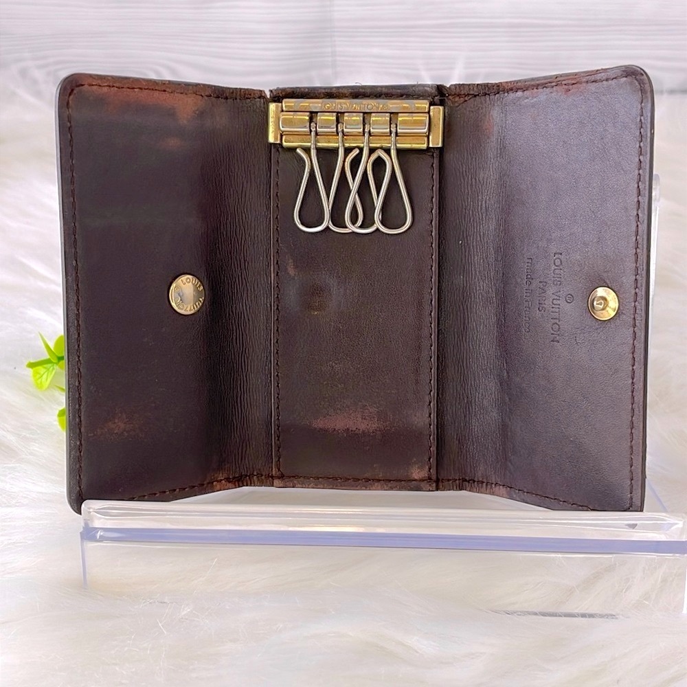 Louis Vuitton Vernis 4 Ring Key Holder - Picture 6 of 11